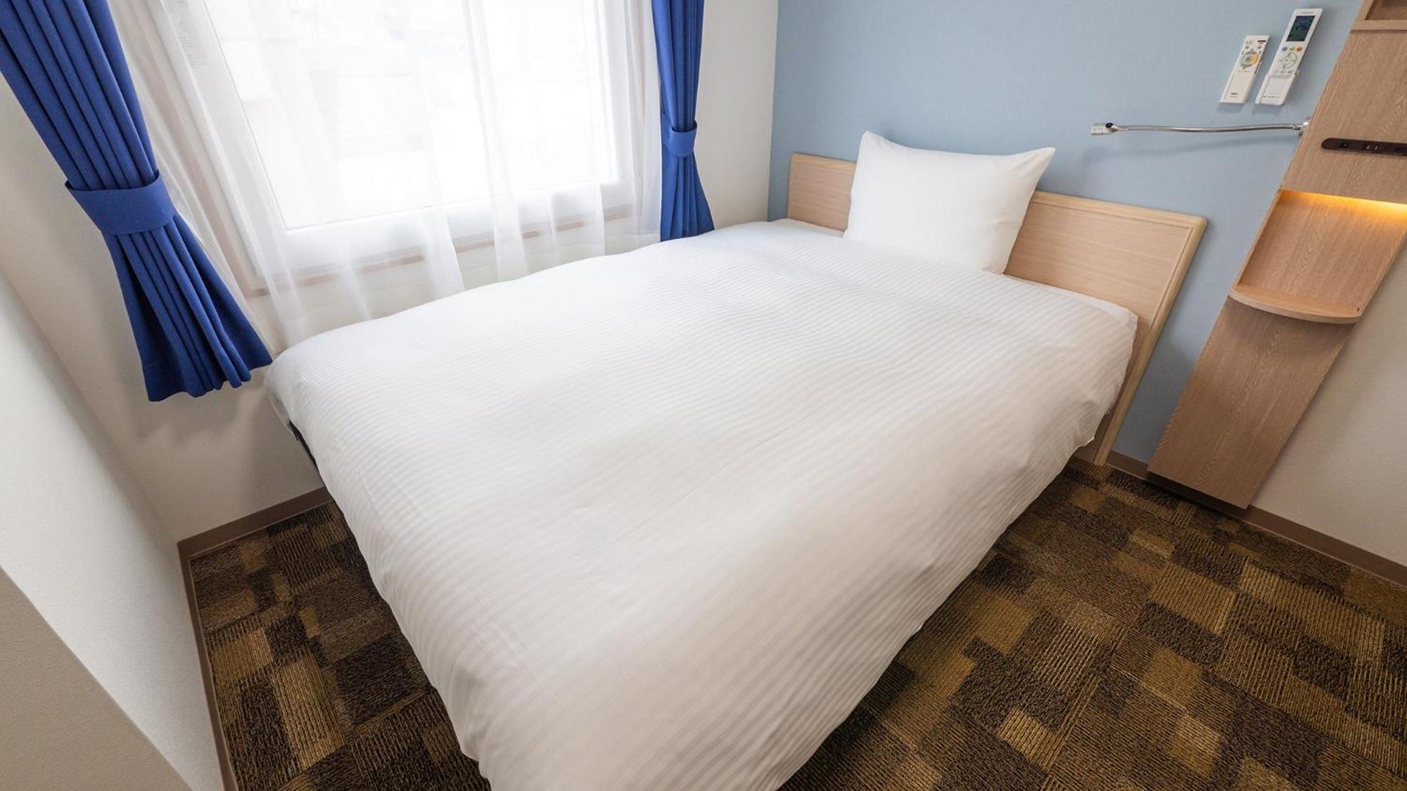 Toyoko Inn Chigasaki Shiyakusho Стая снимка